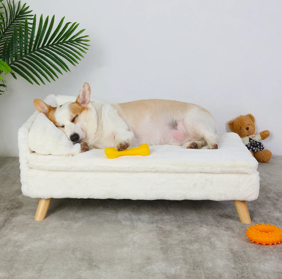 Elevated Pet Sofa With Solid Wood Legs And Plush Cushion