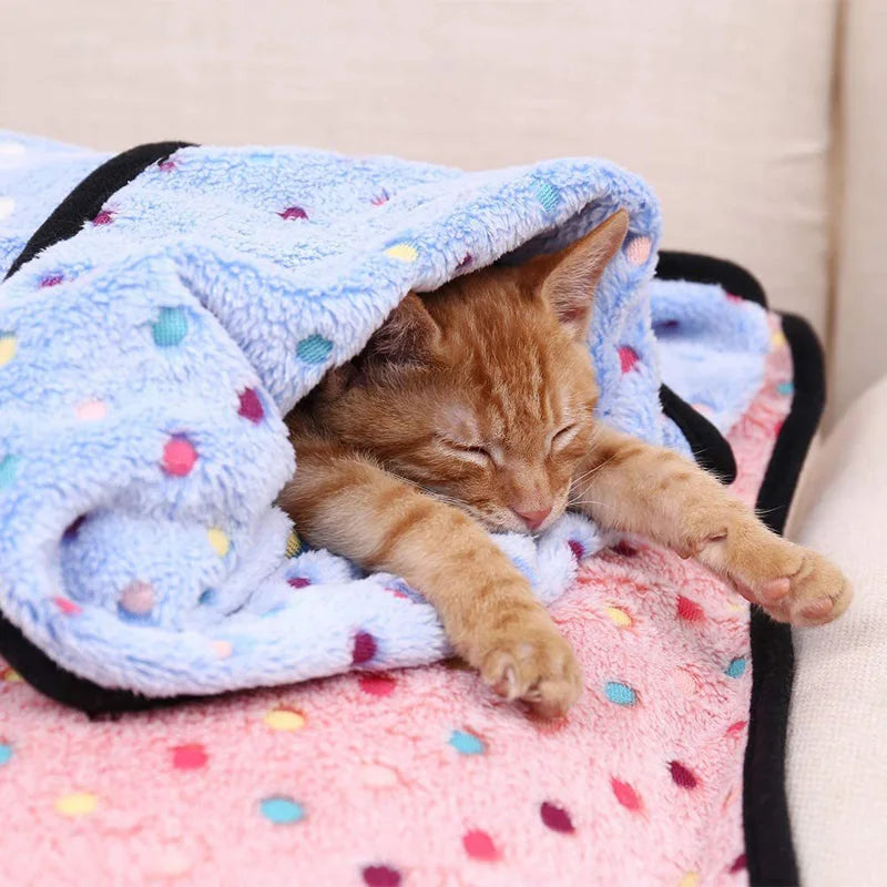 Soft Fluffy Pet Blanket Dot Pattern Cozy Warm Bed Cover